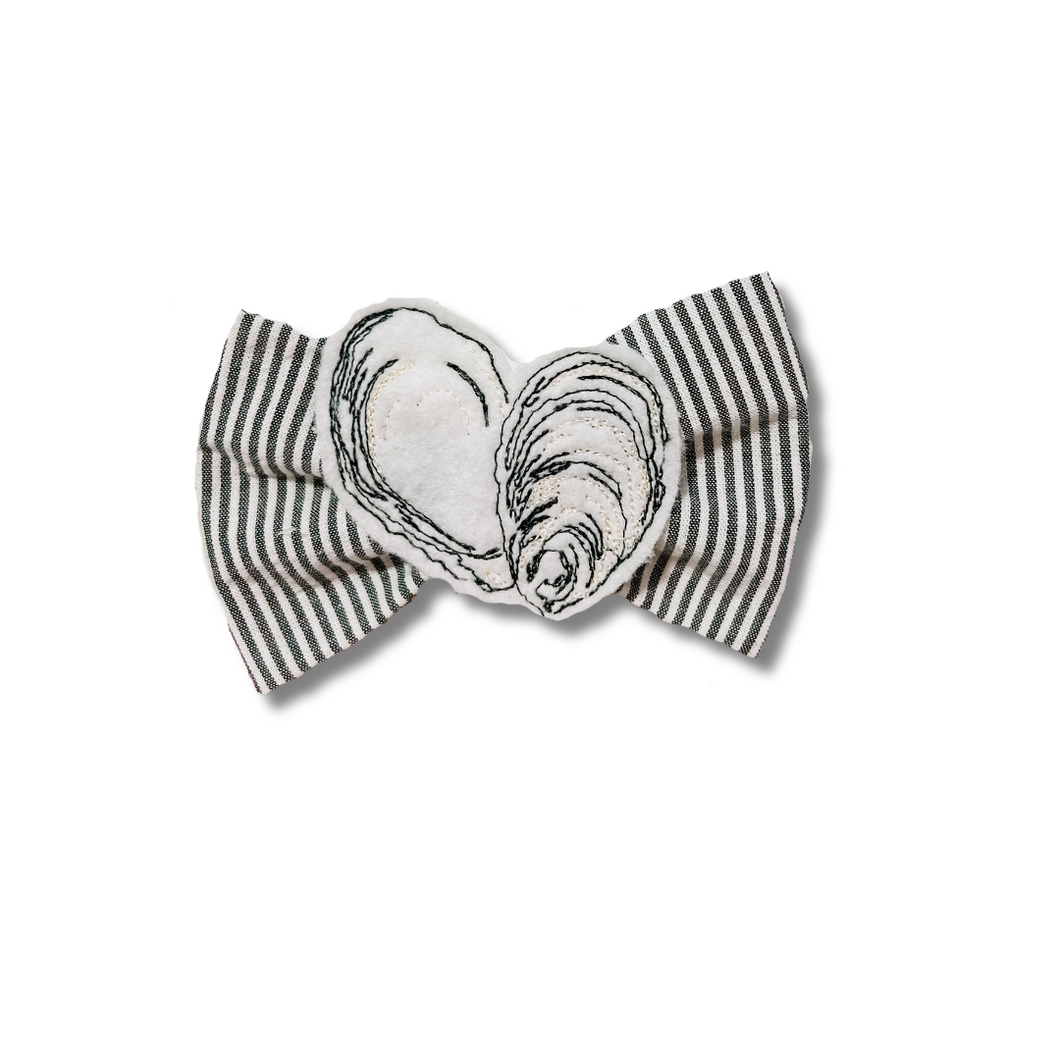 Oyster on seersucker Feltie Bow Tie made with Alligator hair clip, over the collar or elastic headband (2 sizes available)