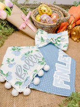 Load image into Gallery viewer, Blue Hydrangea feltie bow tie made with Alligator hair clip, over the collar or elastic headband (2 sizes available)
