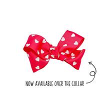 Load image into Gallery viewer, Hot Pink Hearts 1.5in Grosgrain Hair bow  Made with an alligator Hair clip or elastic headband- Now Available over the collar
