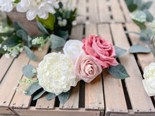 Load image into Gallery viewer, Dusty rose Floral Over the Collar Arrangement 4

